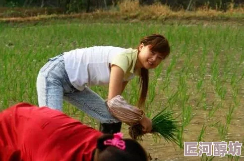 农村干活荡女淫春在线观看画面真实感强，演员表现自然流畅，剧情紧凑引人入胜